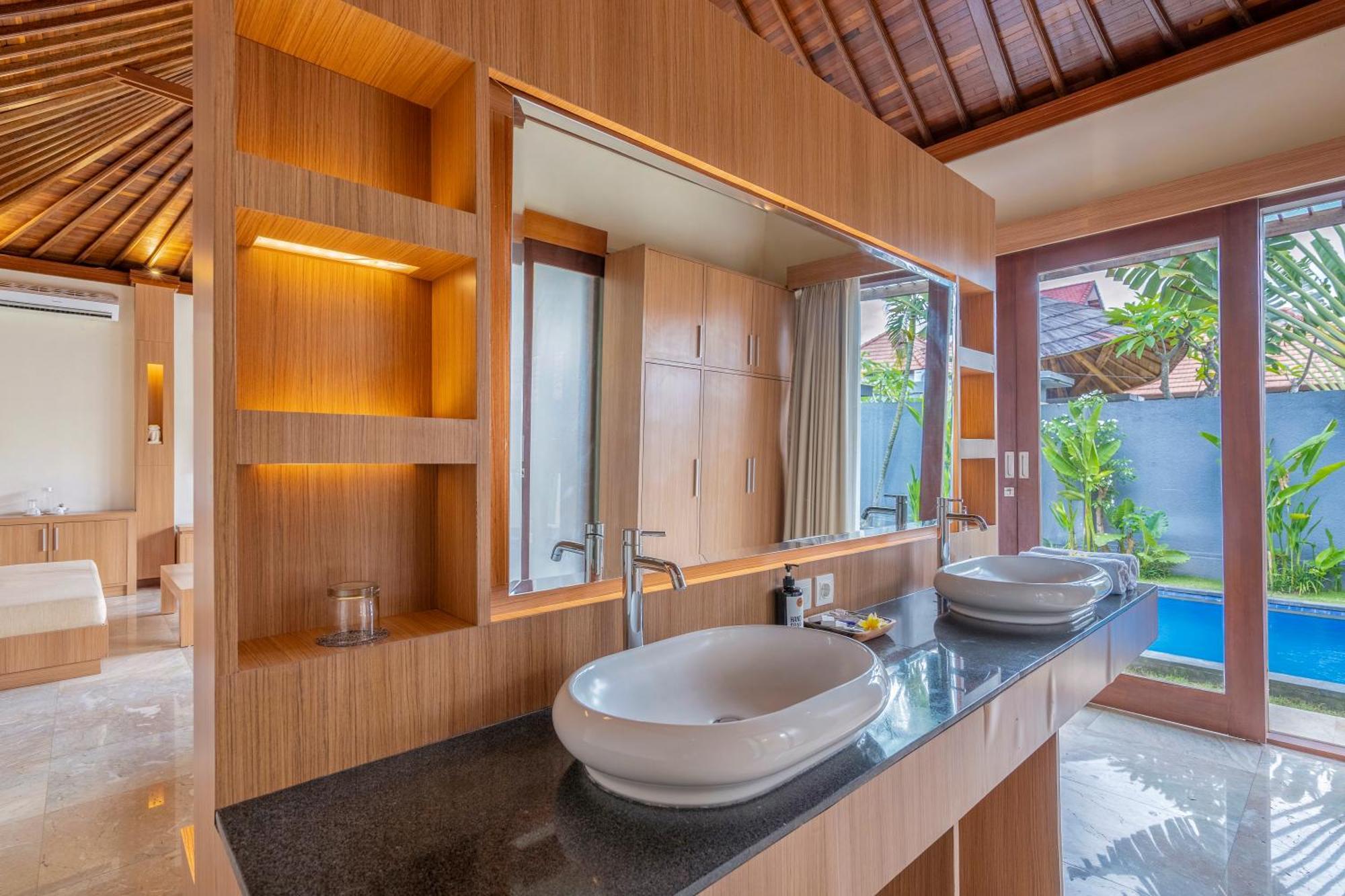 Kings Villas Sanur By Moria Denpasar Exterior foto